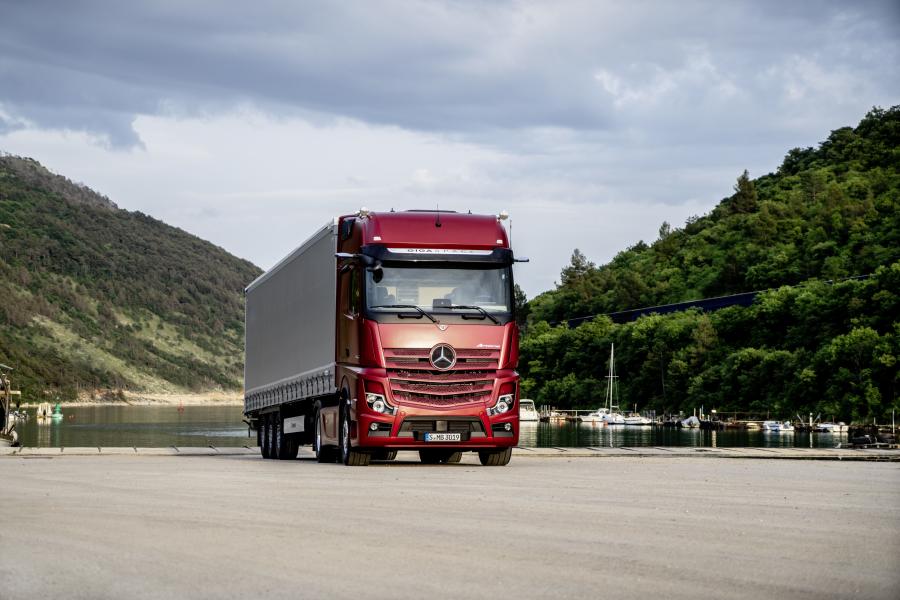  Mercedes-Benz Actros 1863 LS 4x2 (Br.963) 2018 года  (фото 23 из 60)